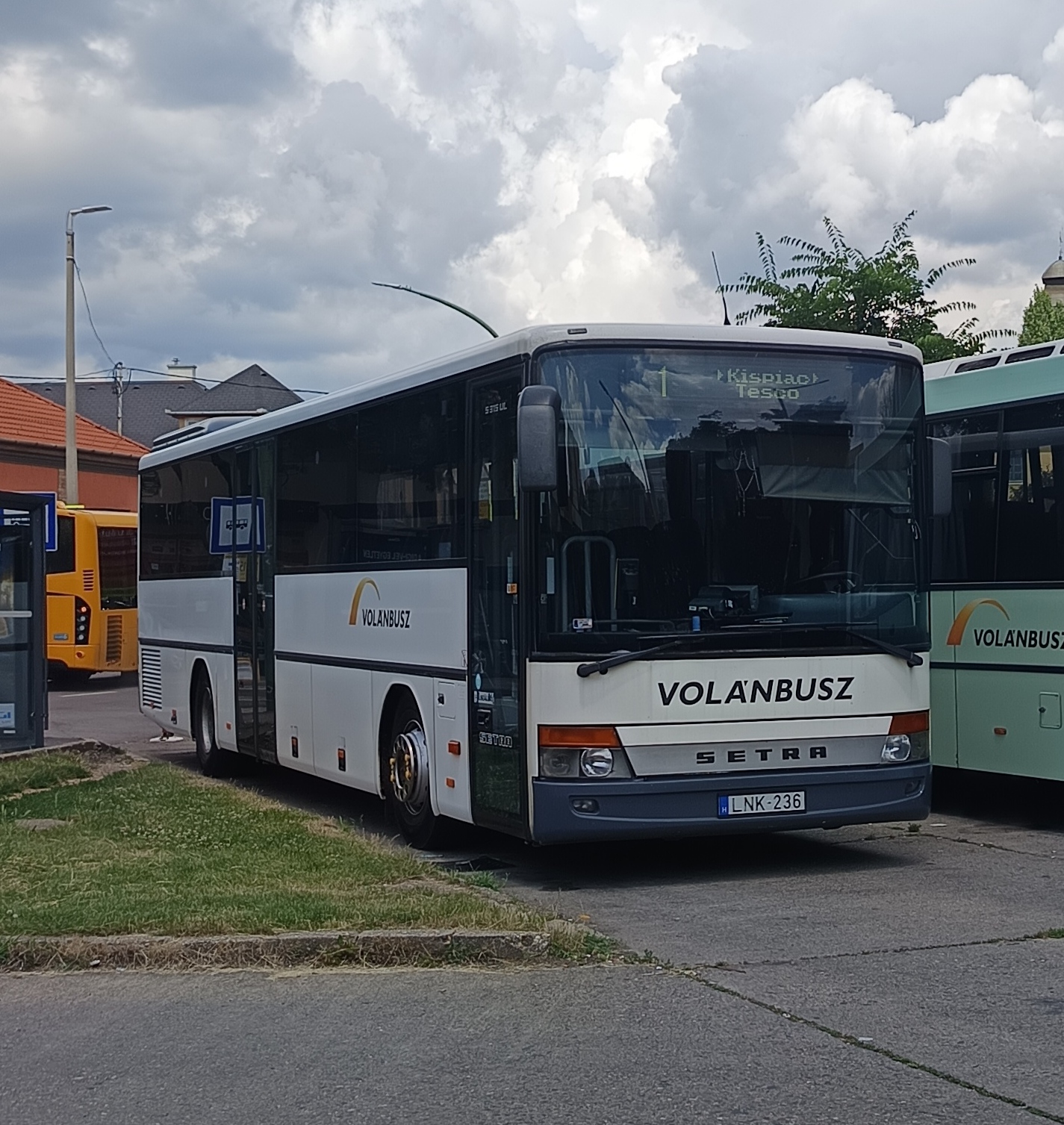 1-es_busz_(LNK-236),_Gyöngyös